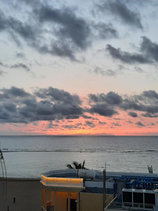 Malibu Canteras Atico 23 Vista Mar - Seaview Penthouse (Adults Only) Las Palmas de Gran Canaria Exteriör bild